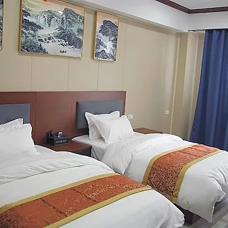 Peace House 4*